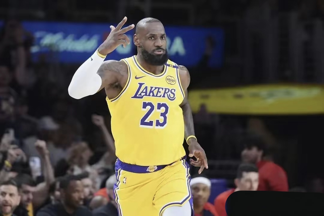 开云中国-穆雷官方宣布最后时刻胜出新规，湖人引发争议！上演精彩一战-开云中国